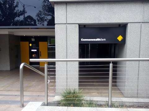Photo: Commonwealth Bank St Kilda St Melbourne Branch